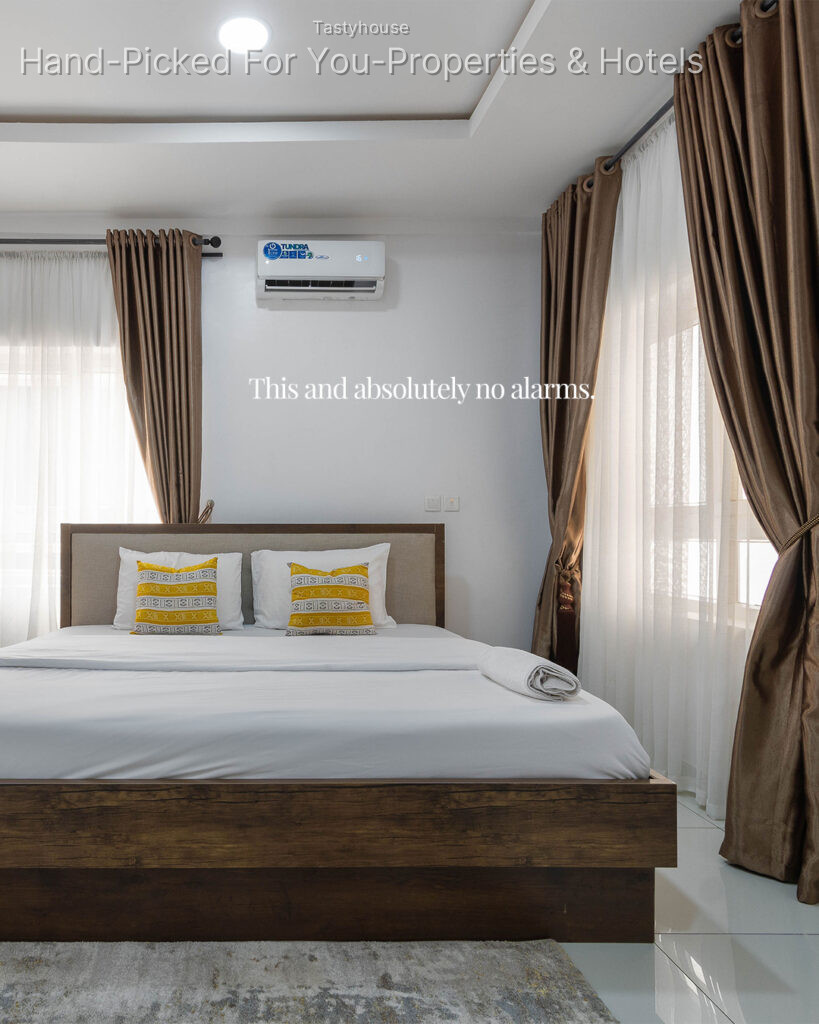 Serviced Apartment