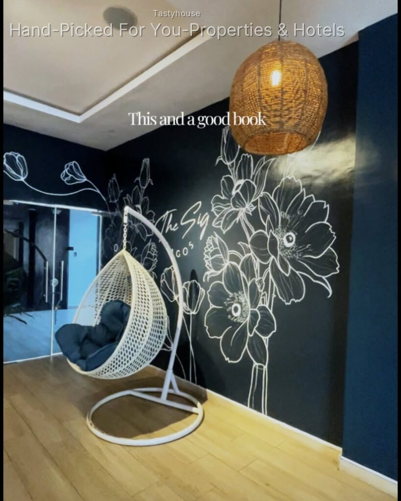Serviced Apartment