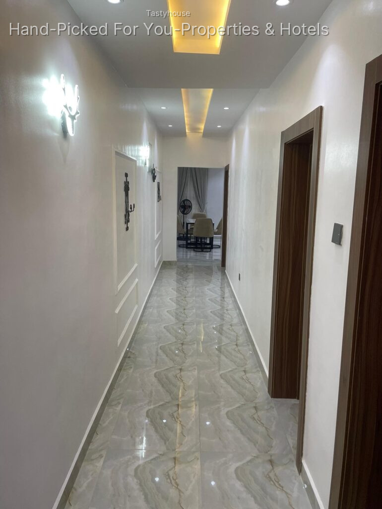 2 – Bedroom Apartment