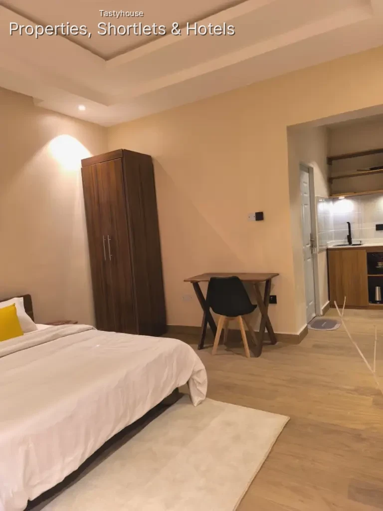1 Bedroom Apartment