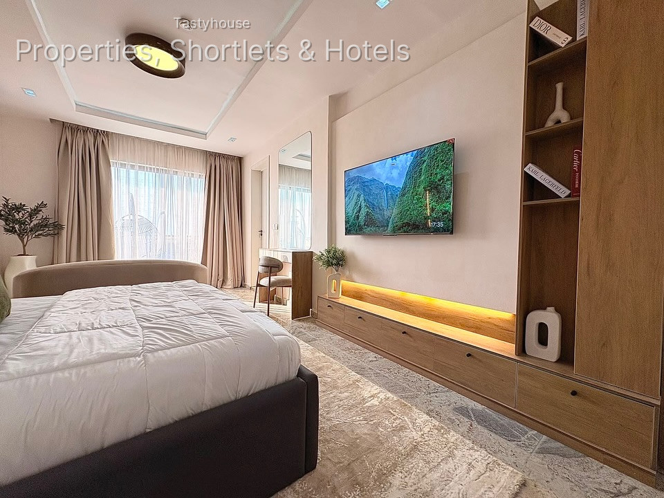 3 – bedroom maisonette