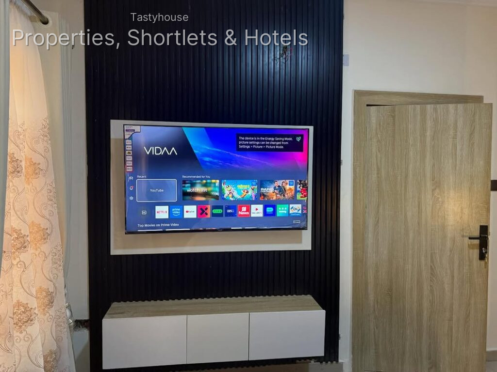 Serviced Apartment