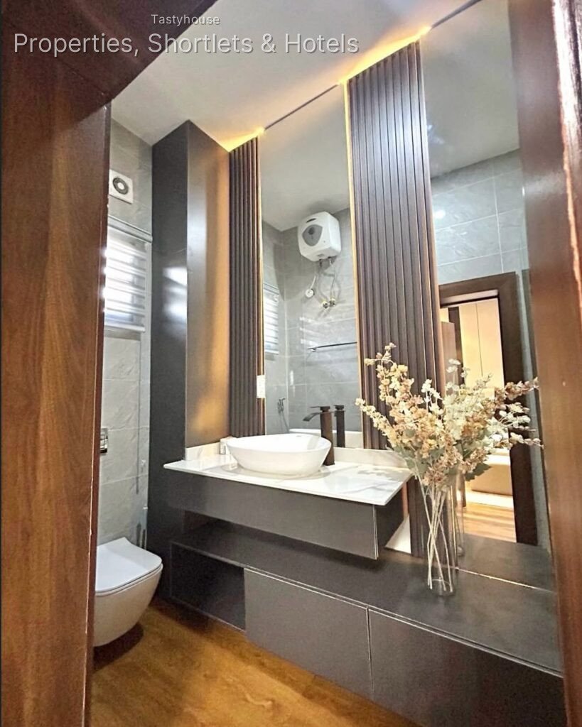 2 – Bedroom Apartment