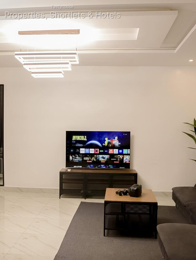 3,2,1 Bedroom Apartment