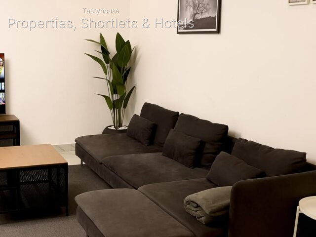 3,2,1 Bedroom Apartment