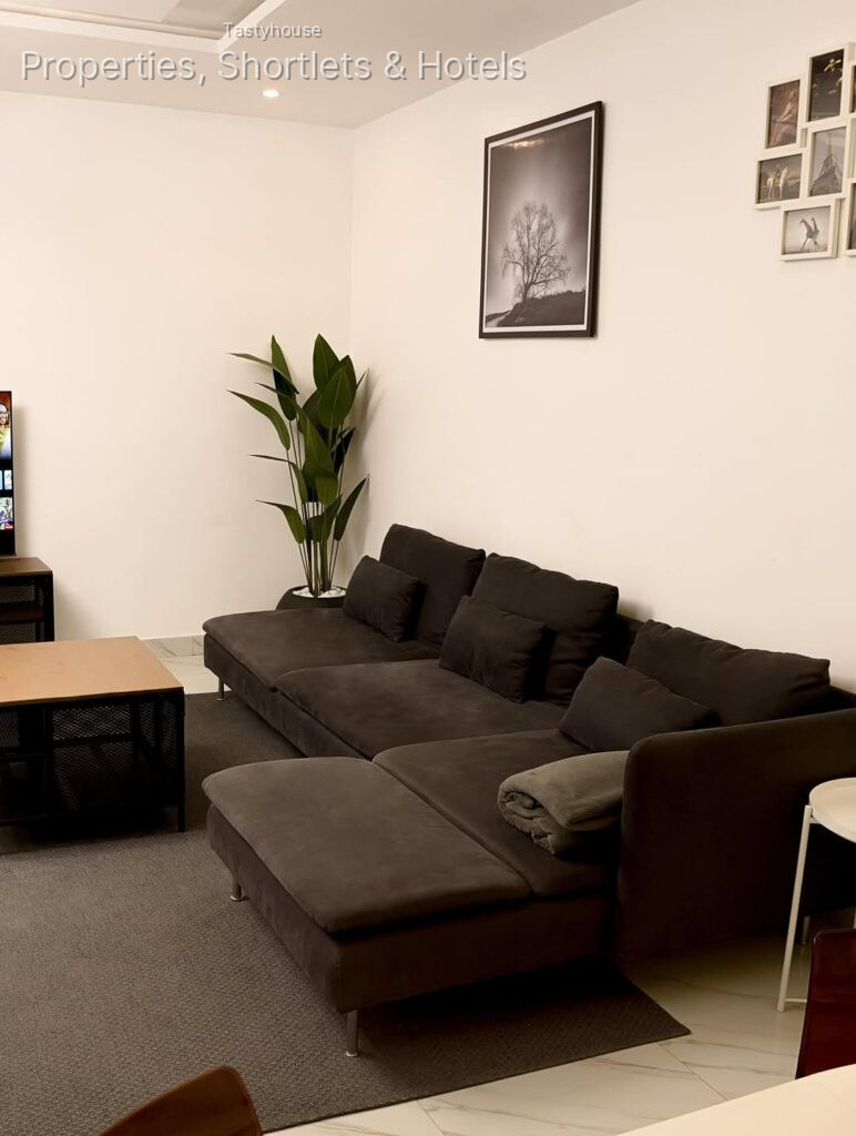 3,2,1 Bedroom Apartment