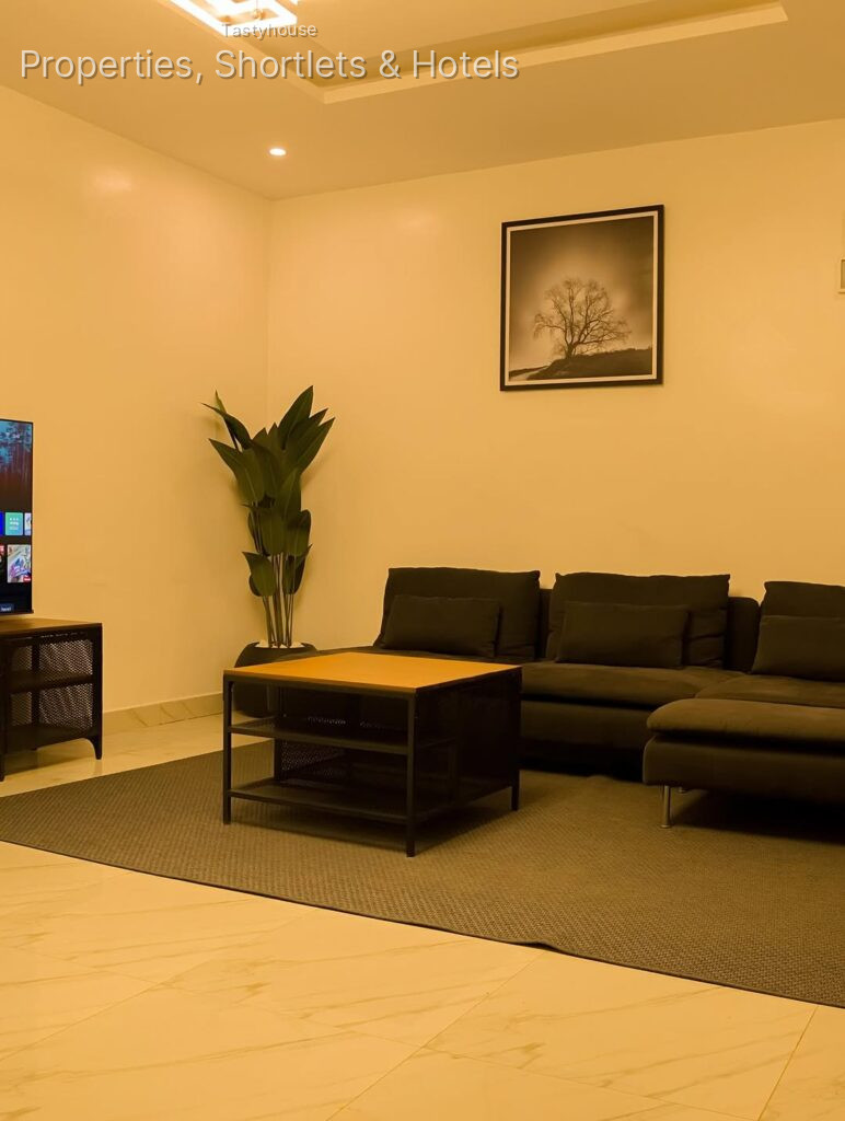 3,2,1 Bedroom Apartment