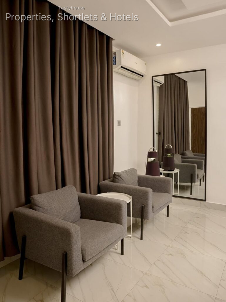 3,2,1 Bedroom Apartment