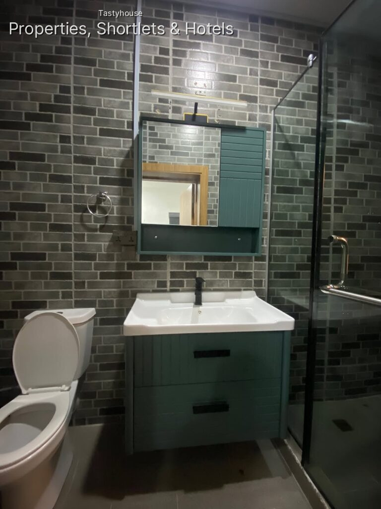 2 – Bedroom Apartment