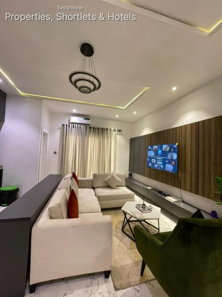 1 Bedroom Apartment