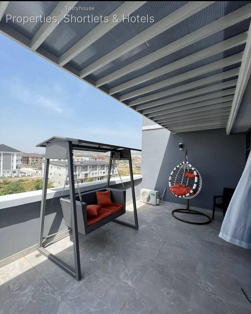 2 – Bedroom Apartment
