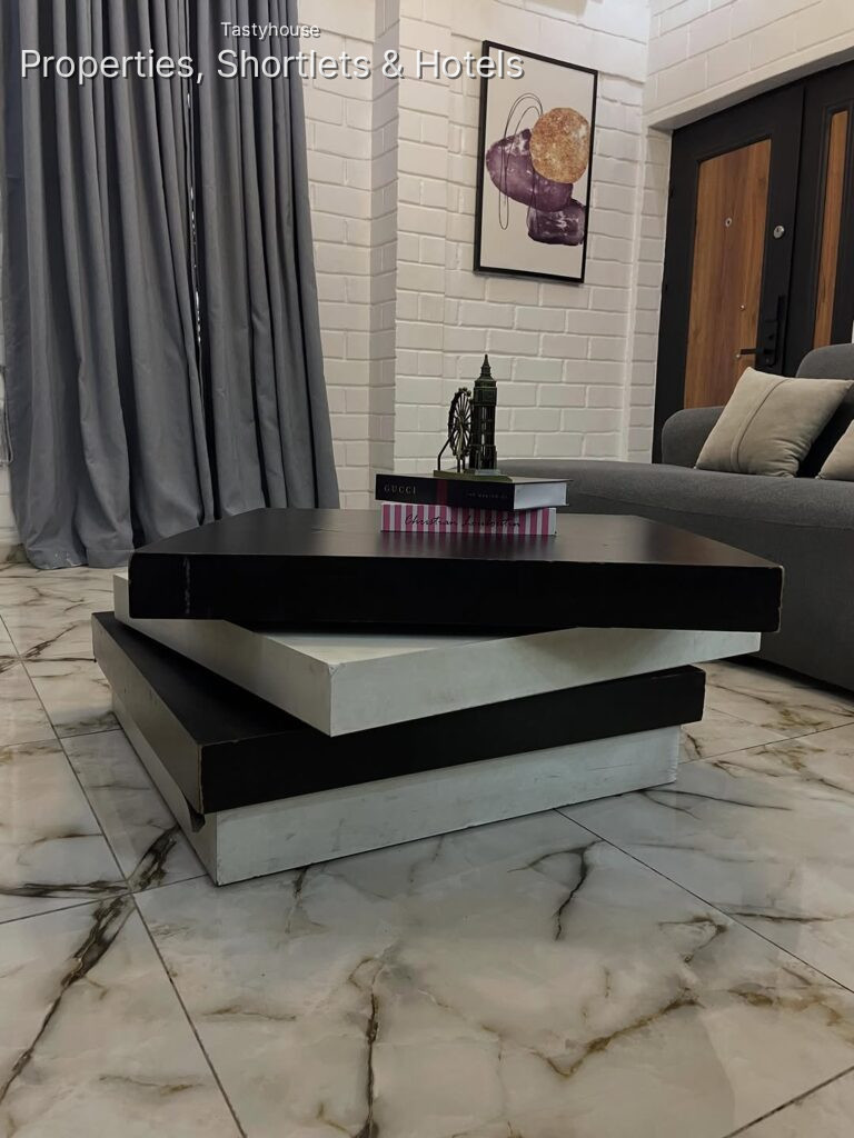 2 – Bedroom Apartment