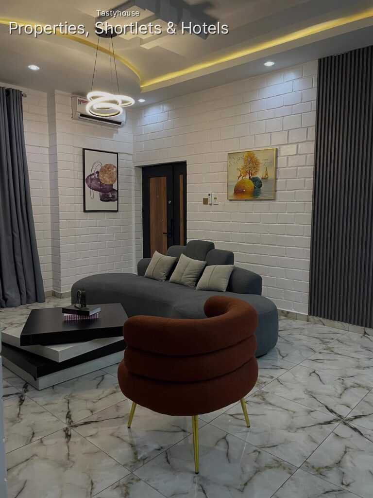 2 – Bedroom Apartment