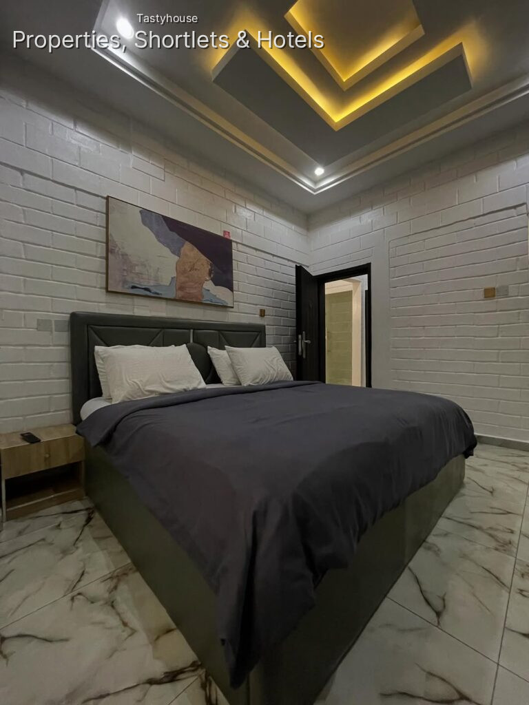 2 – Bedroom Apartment