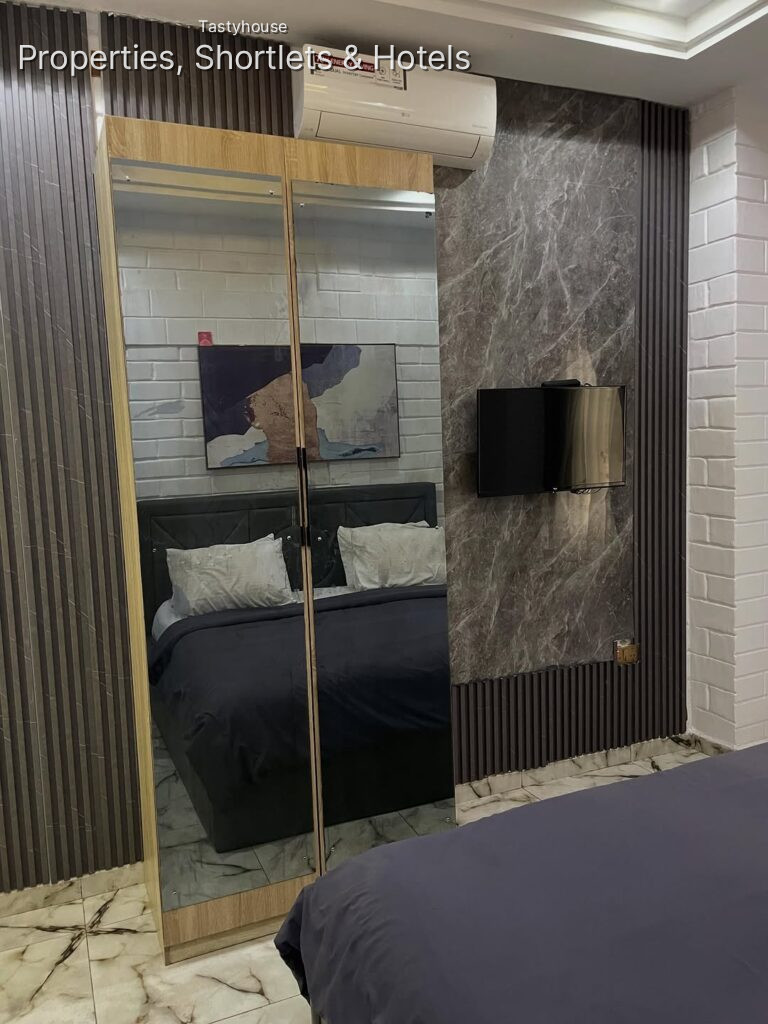 2 – Bedroom Apartment