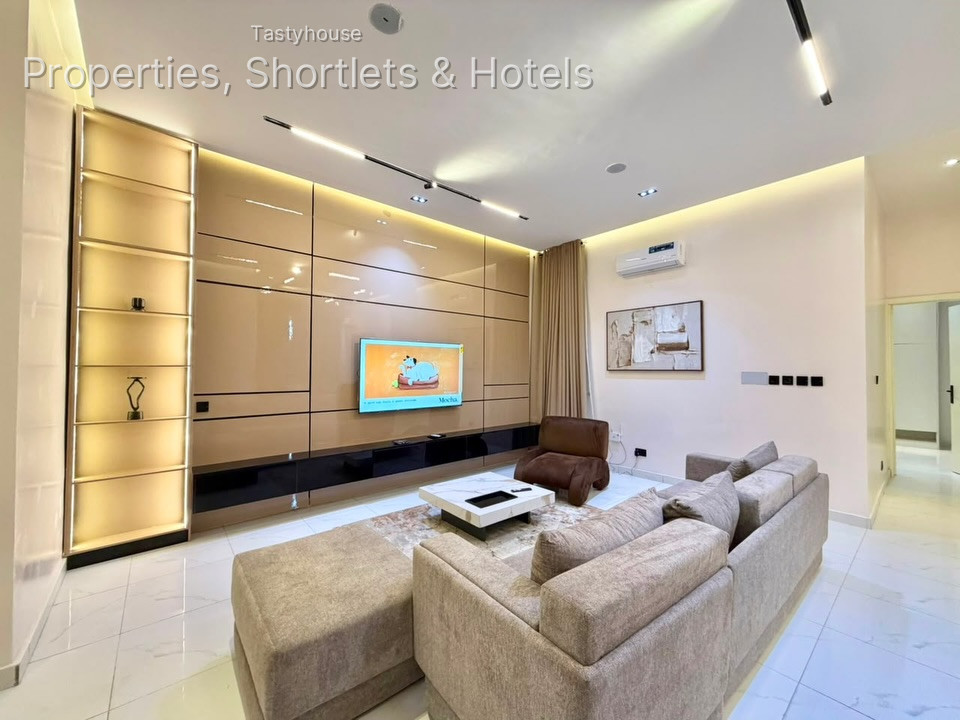 BRAND NEW LUXURY 2 BEDROOM