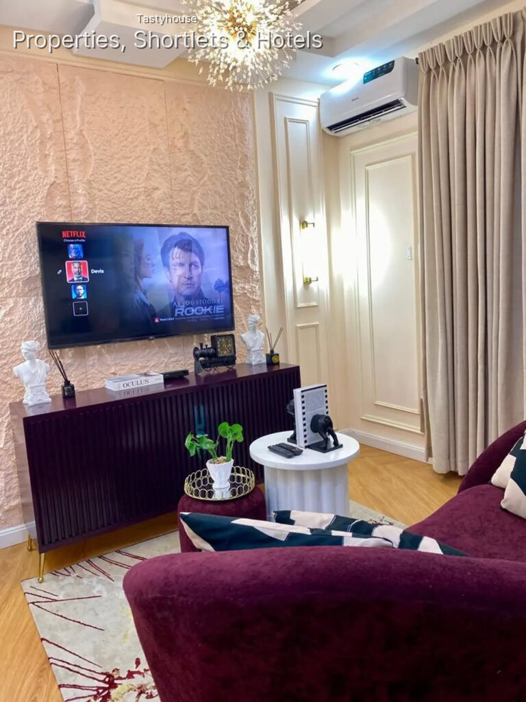 1 – Bedroom Apartment