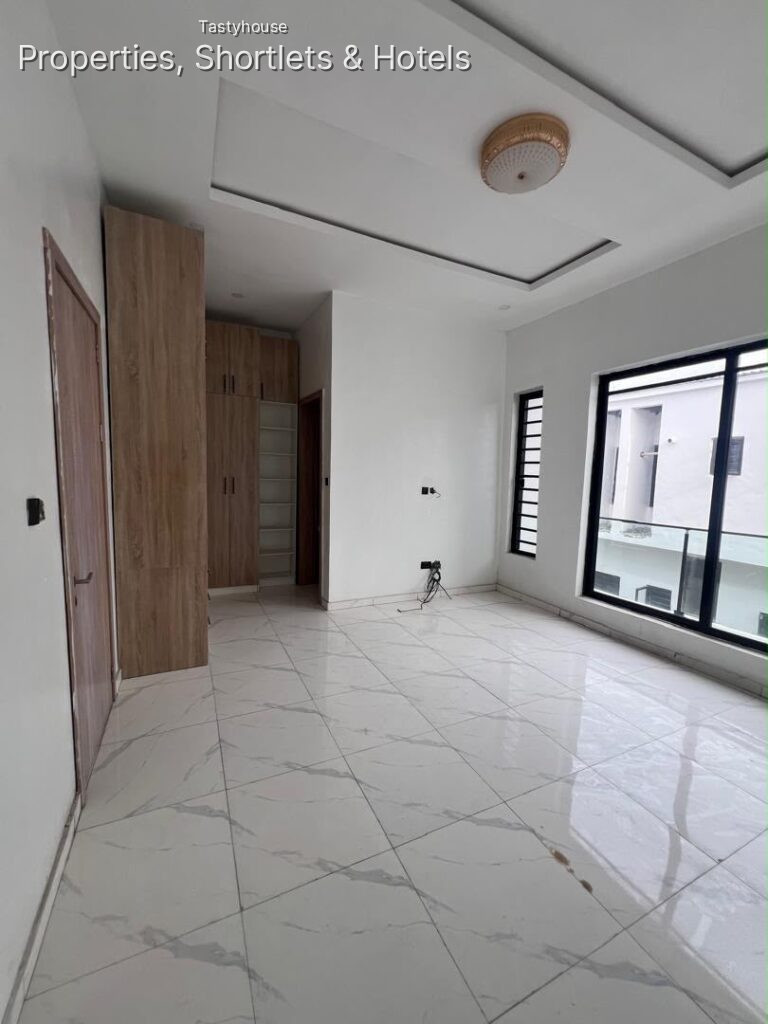 Brand New 4-Bedroom Terrace Duplex