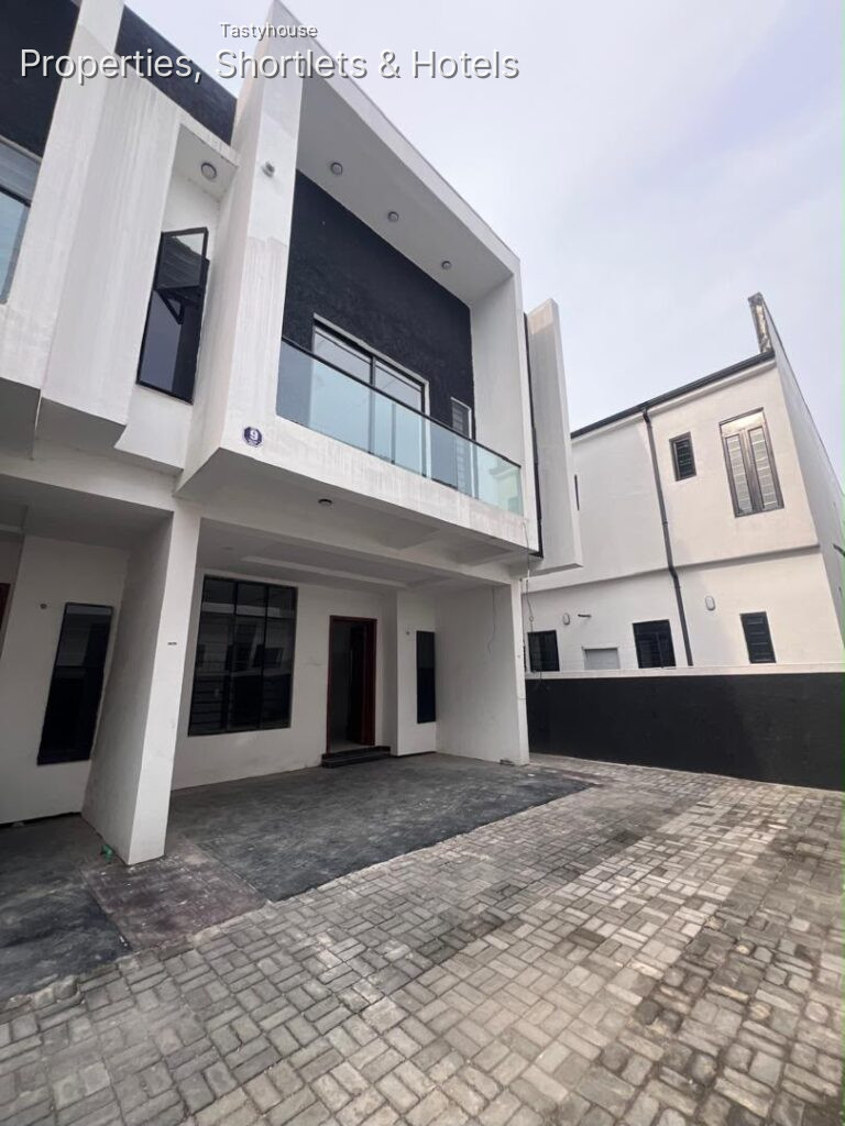 Brand New 4-Bedroom Terrace Duplex