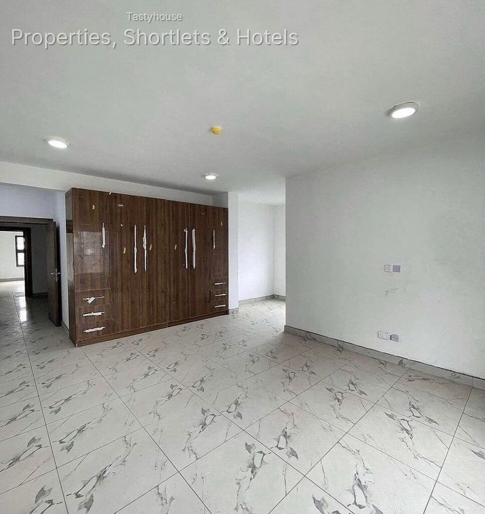 Lovely 3 Bedroom Apartment