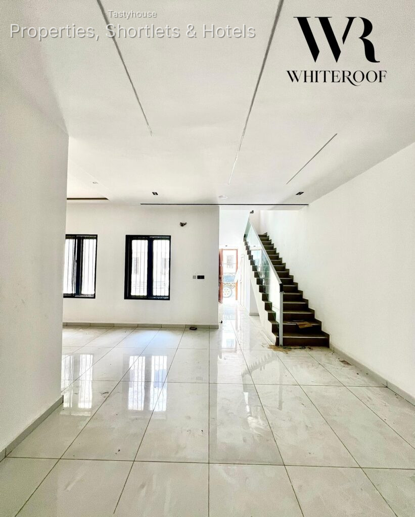 Fully Serviced 4Bedroom Terrace Duplex with BỌ
