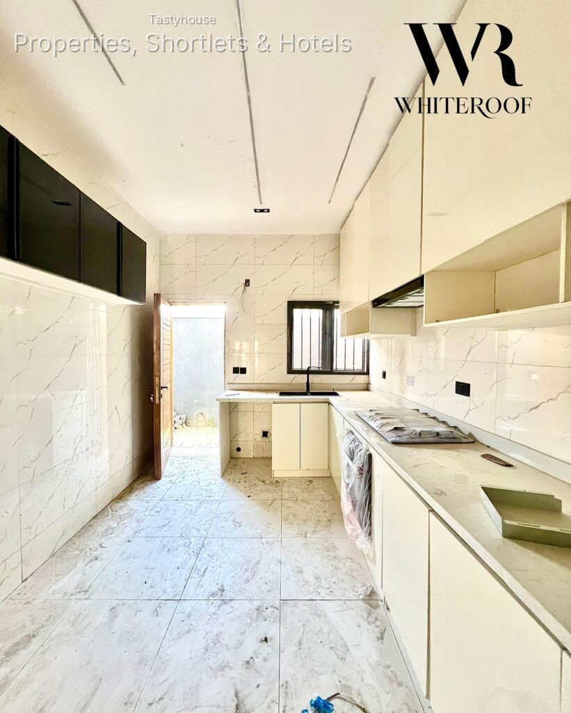 Fully Serviced 4Bedroom Terrace Duplex with BỌ