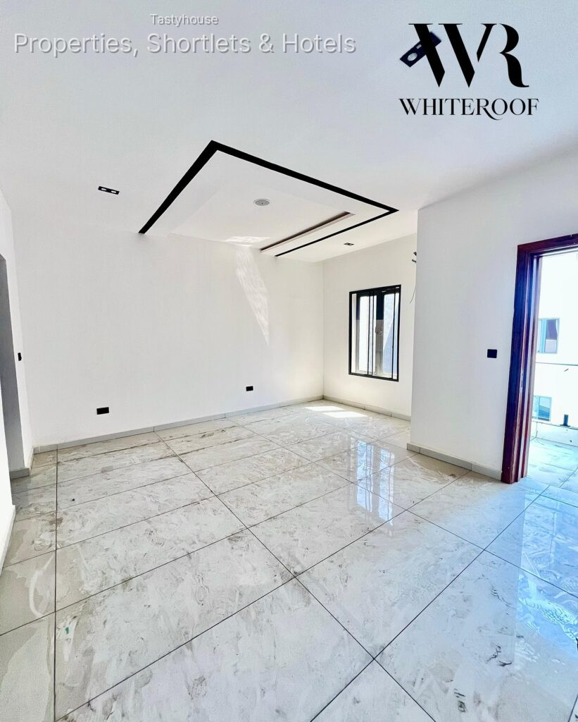 Fully Serviced 4Bedroom Terrace Duplex with BỌ