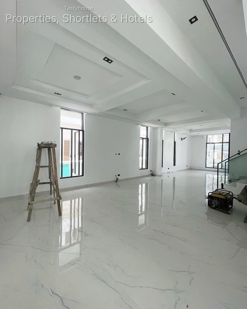 4 – BEDROOM DETACHED DUPLEX