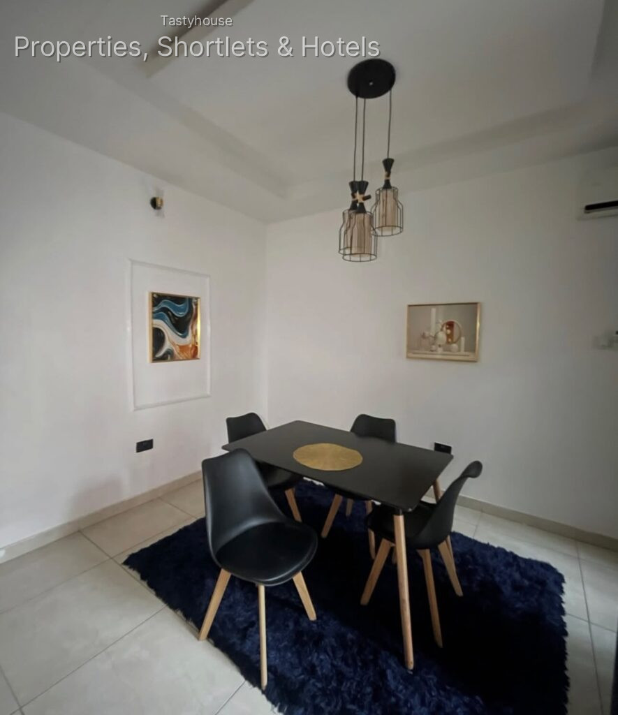 FURNISHED 3BEDROOM TERRACE DUPLEX