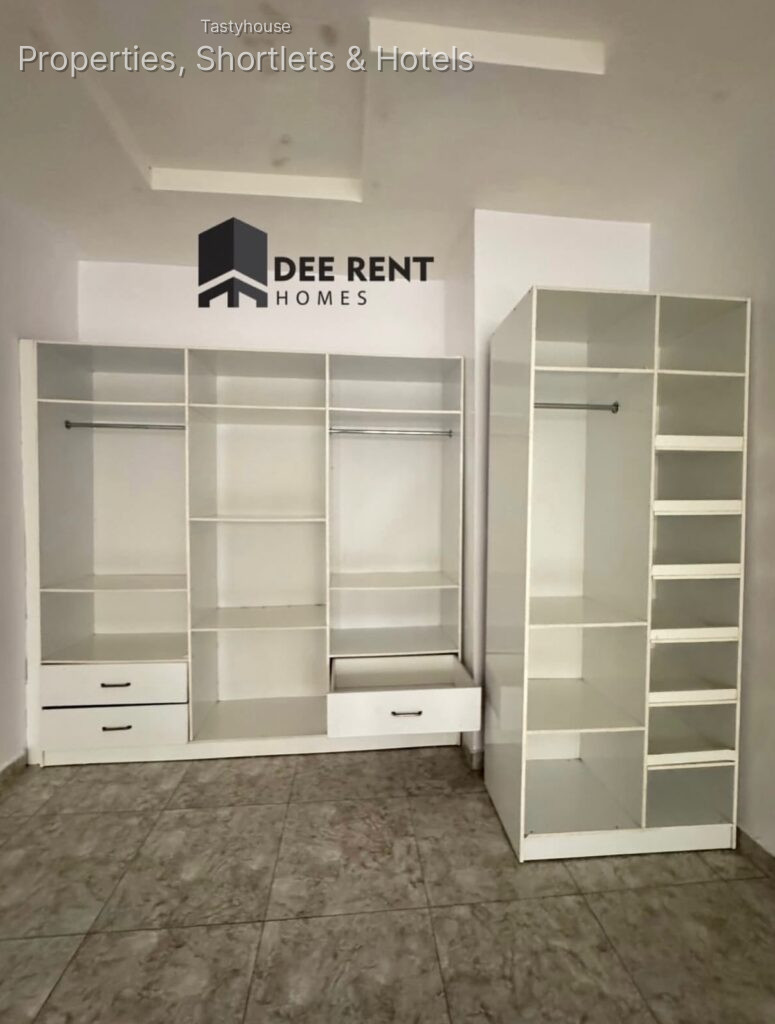 3 BEDROOM TERRACE DUPLEX