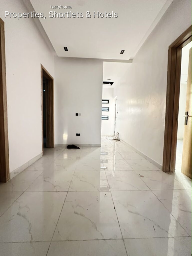 NEW 4BEDROOM TERRACE DUPLEX