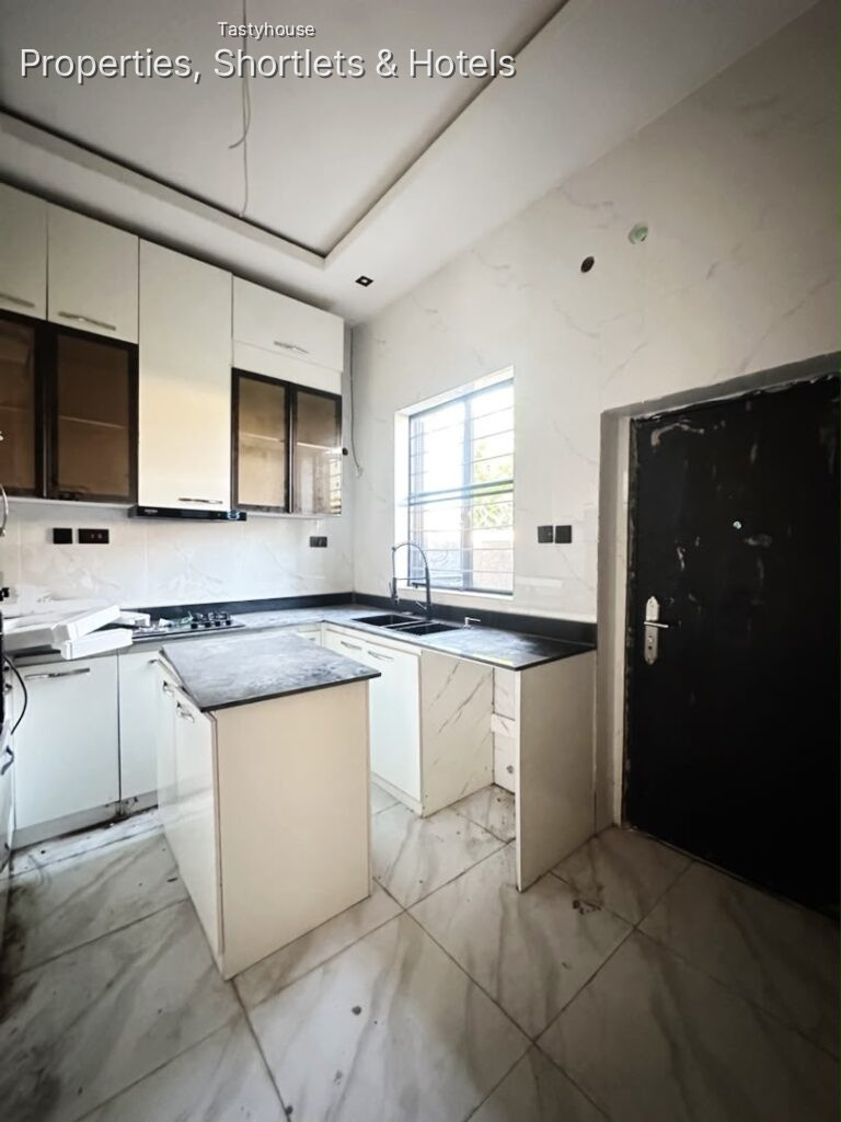 NEW 4BEDROOM TERRACE DUPLEX