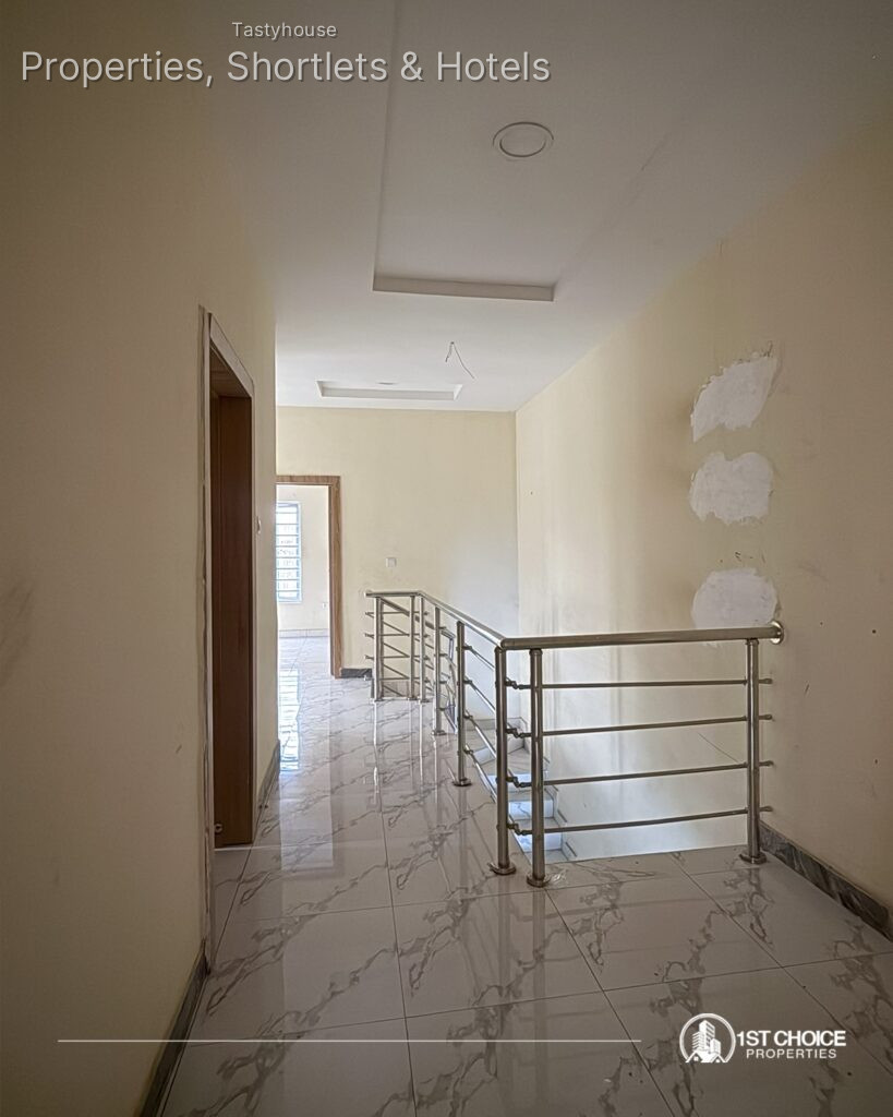 4 – Bedroom Duplex
