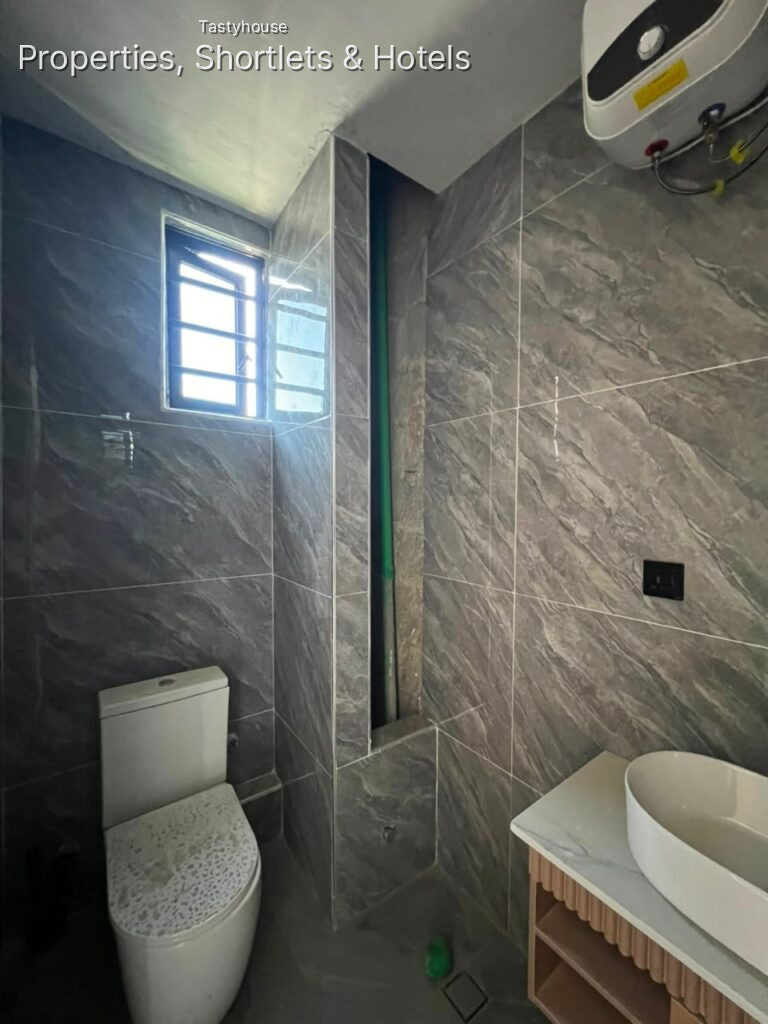2 – Bedroom Apartment
