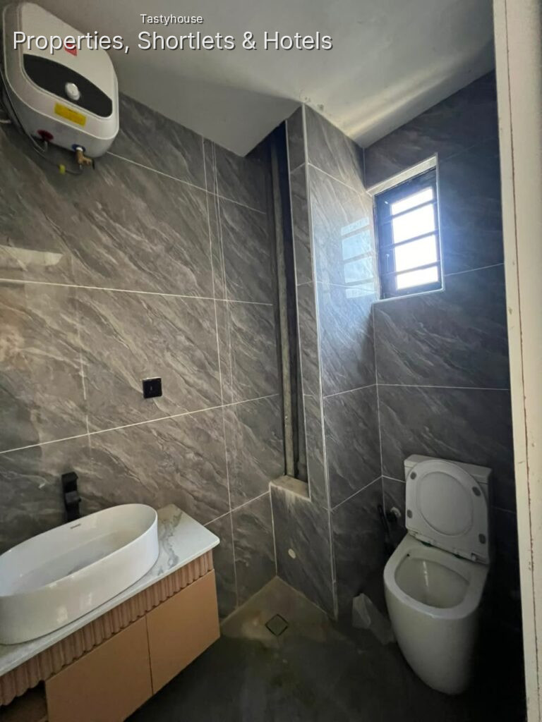 2 – Bedroom Apartment