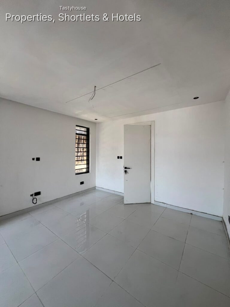 2 – Bedroom Apartment