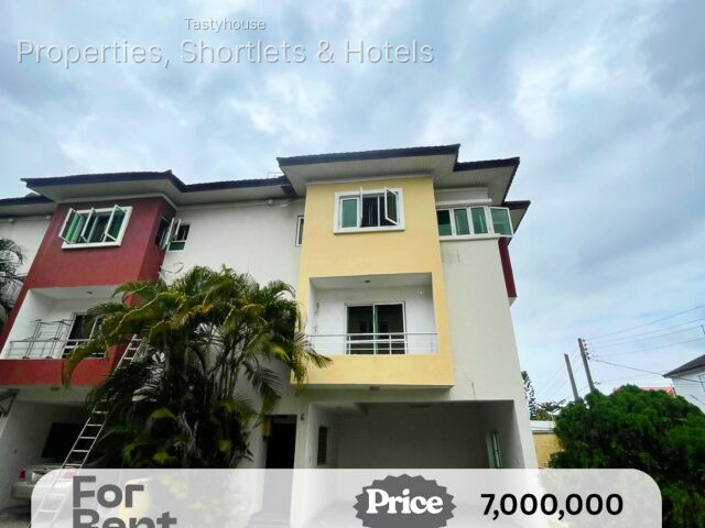 4 Bedroom Apartment
