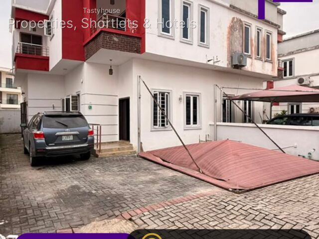 4 BEDROOM SEMI DETACHED