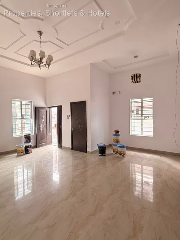 4 BEDROOM SEMI DETACHED