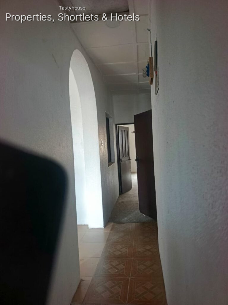 3 – Bedroom Apartment