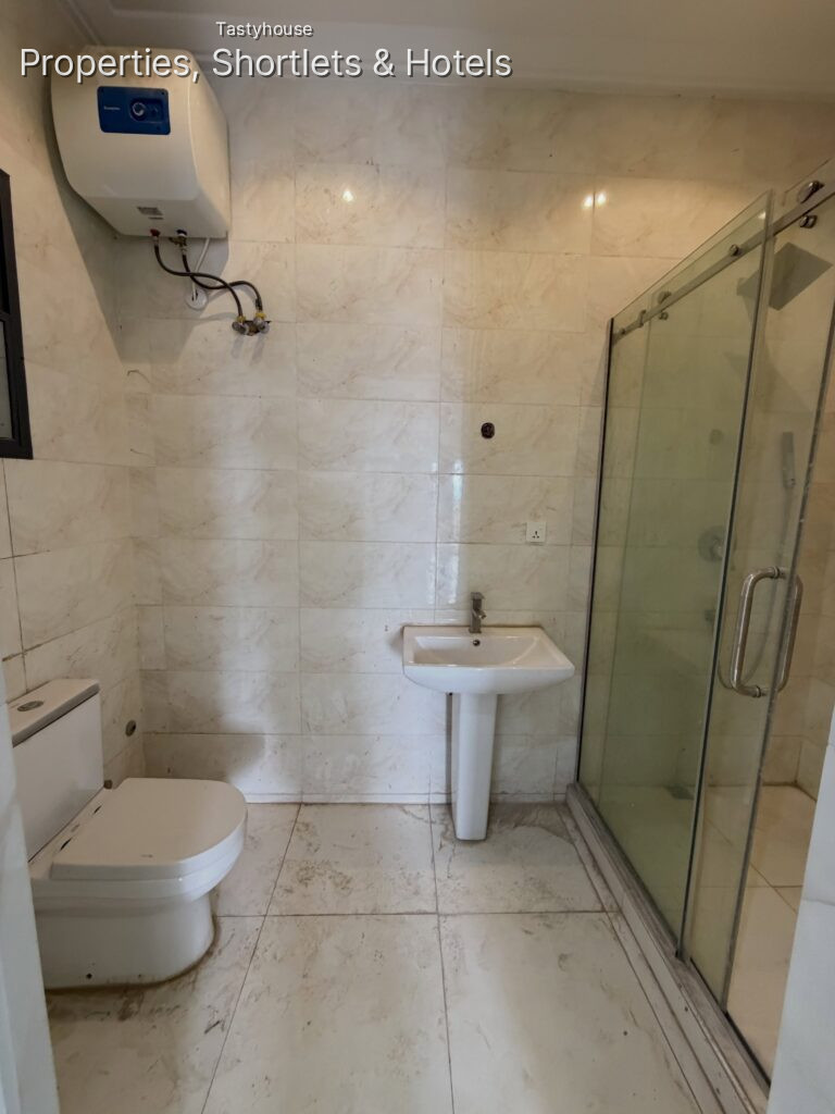 Spacious4-Bedroom terrace duplexX with bq