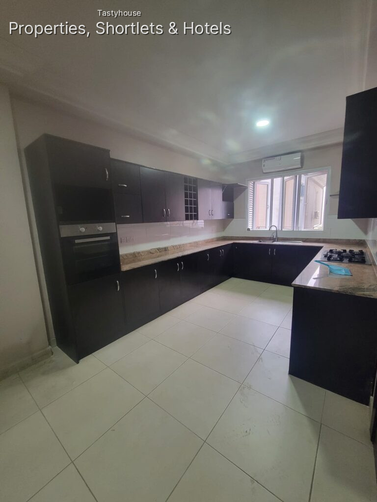 3 Bedroom Apartment