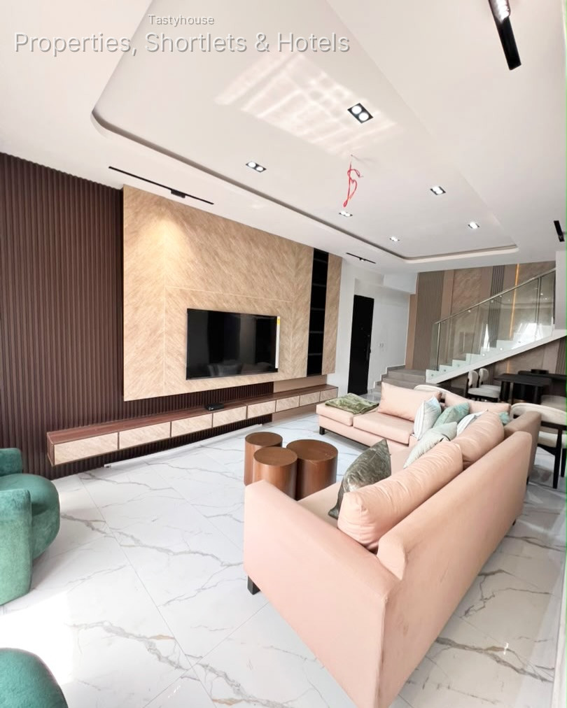 2 BEDROOM FULLY FURNISHED APARTMENT