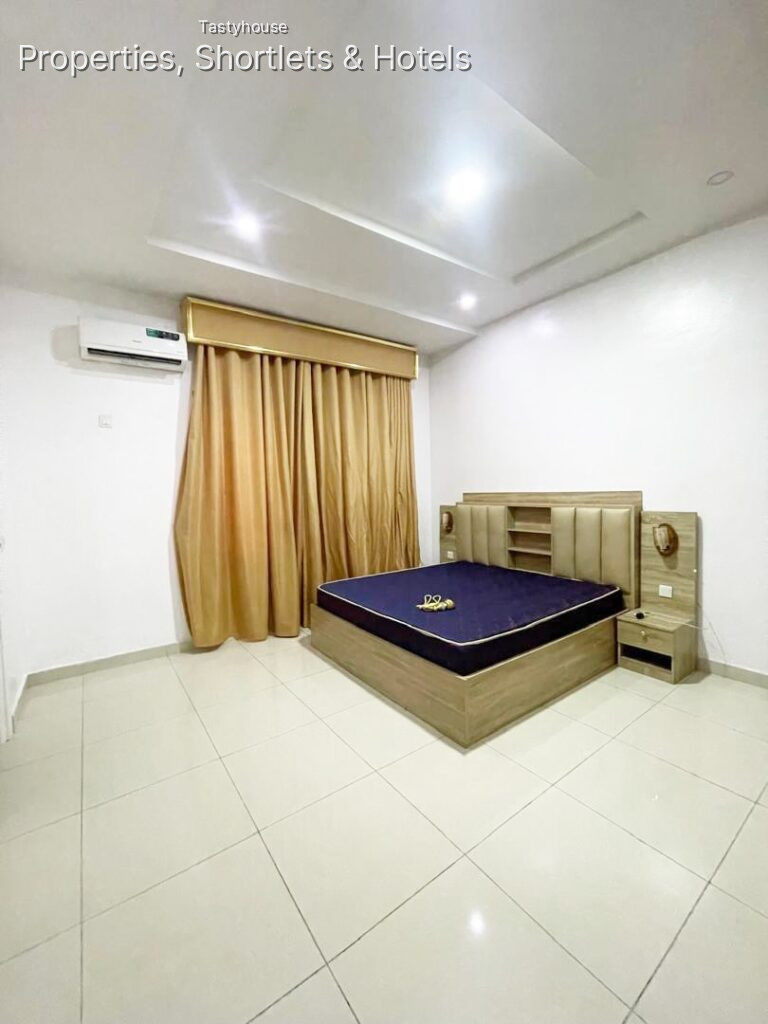 4 BEDROOM FULLY FURNISHED TERRACE DUPLEX
