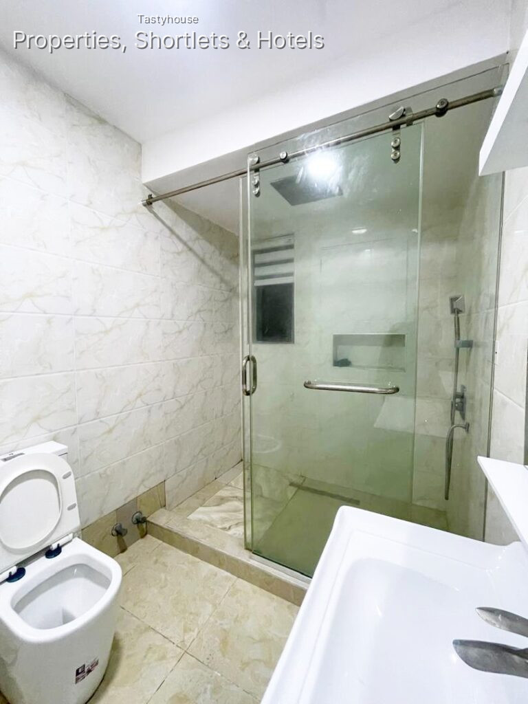 4 BEDROOM FULLY FURNISHED TERRACE DUPLEX