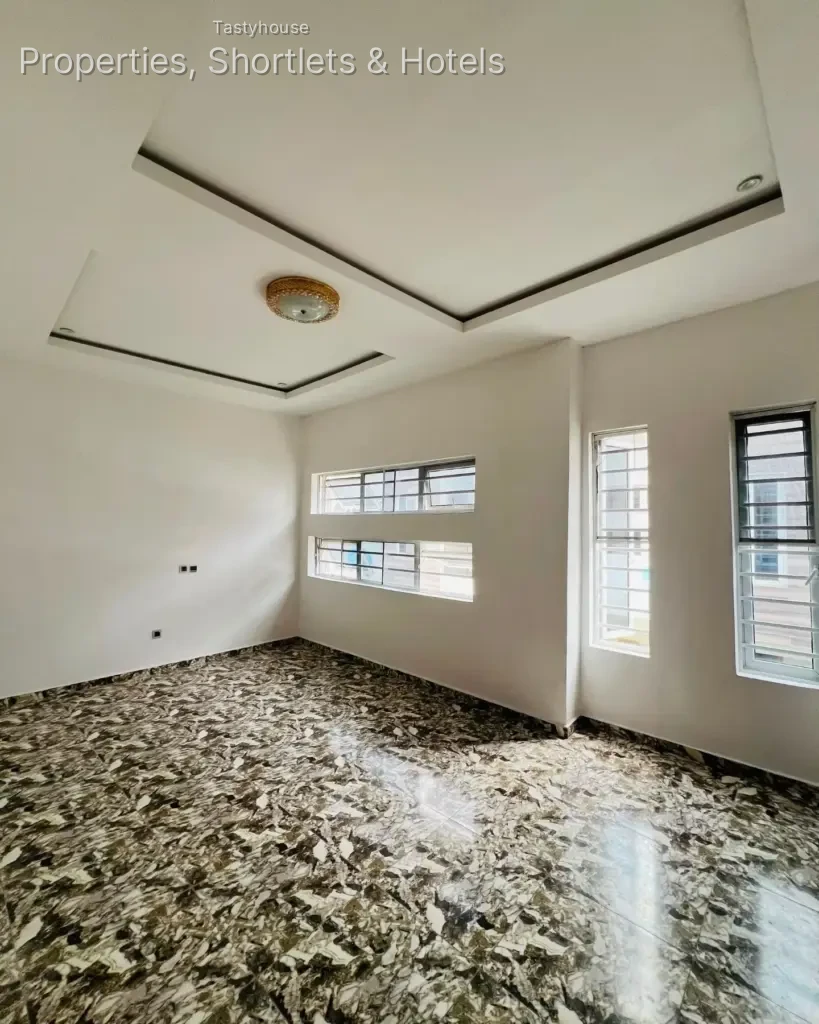 4 – Bedroom Terrace Duplex