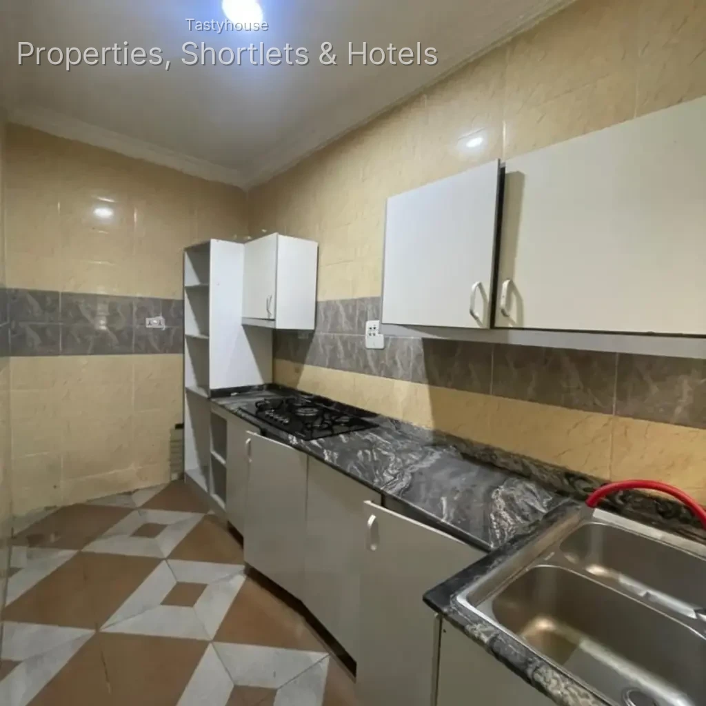 3 bedrooms flat with BỌ