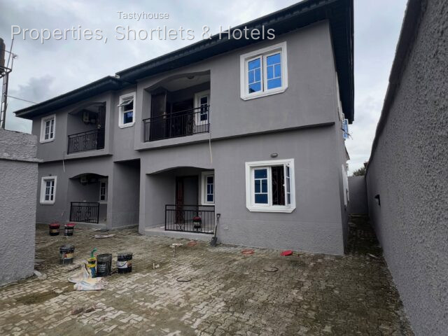4UNITS OF 2bedroom Apartment