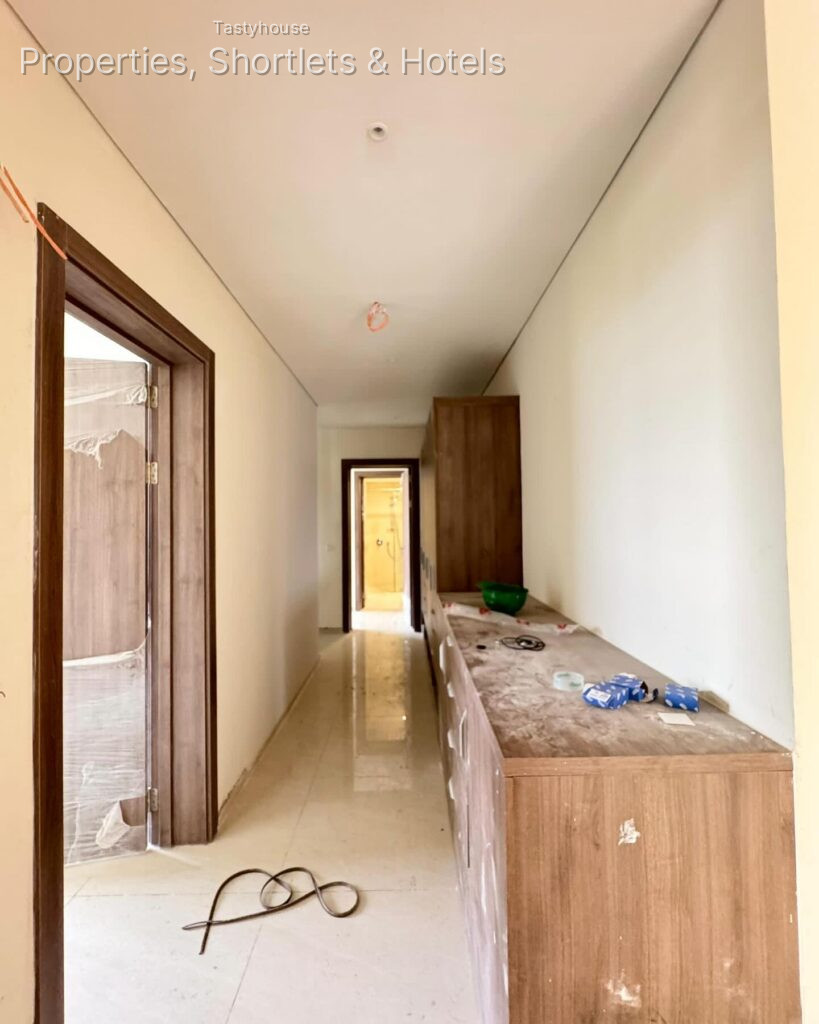 LUXURY 3 BEDROOM APARTMENTWITH COMMNUNAL PO0L & BO