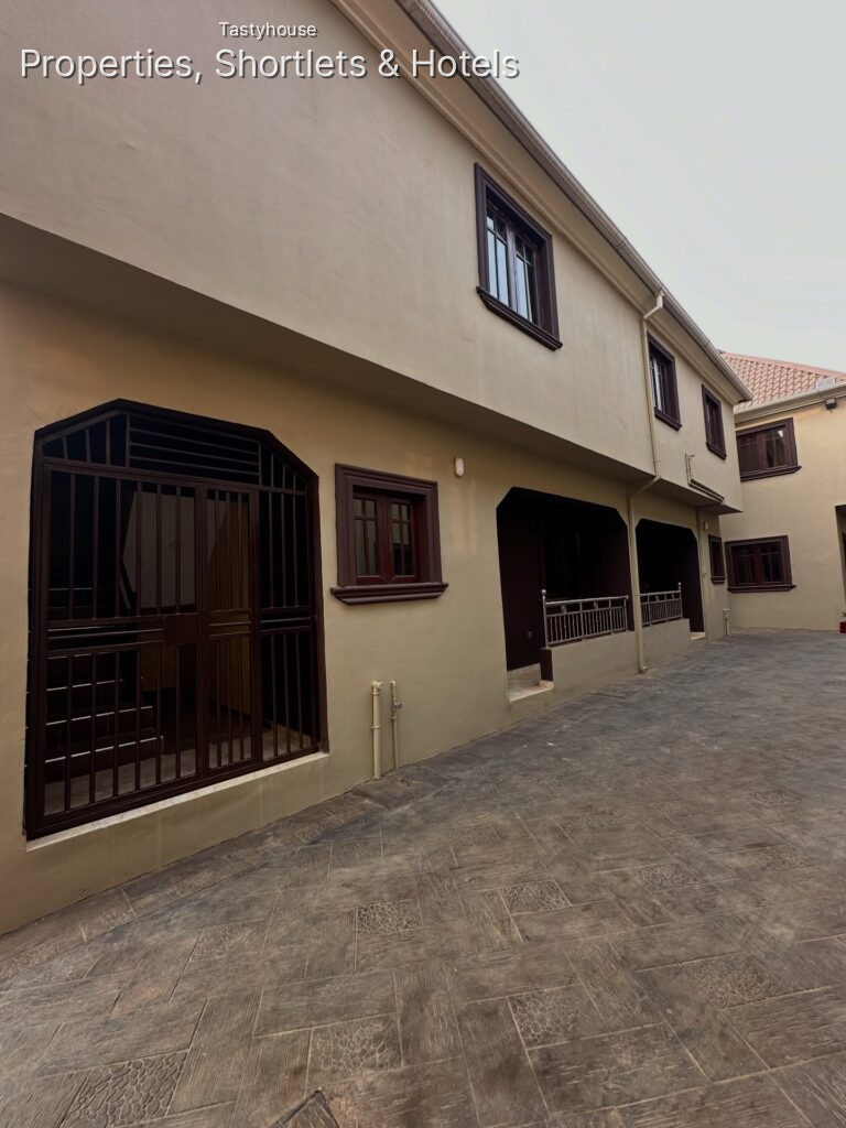 2 – Bedroom Apartment